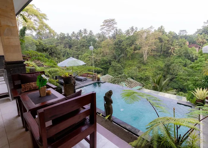 Doni House &